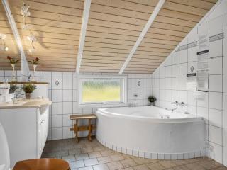 Holiday Home Freya - 200m from the sea by Interhome - 6