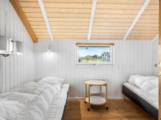 Holiday Home Freya - 200m from the sea by Interhome - 3