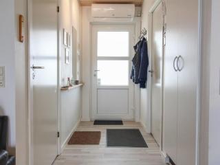 Apartment Cariba - 150m from the sea by Interhome - 2