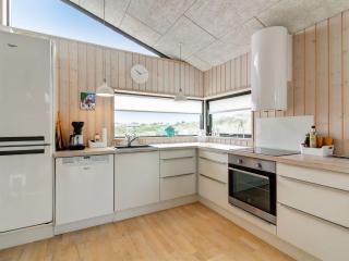 Holiday Home Mikkel - 300m from the sea by Interhome - 7