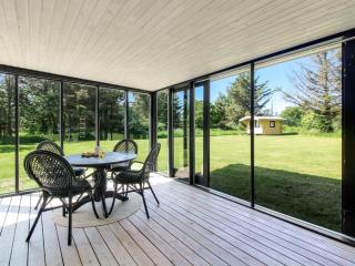 Holiday Home Biergh - 600m from the sea by Interhome - 1