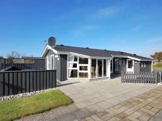 Holiday Home Engelbrecht - 400m from the sea by Interhome - 9