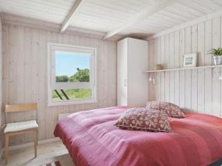 Holiday Home Ilka - 375m from the sea by Interhome - 2