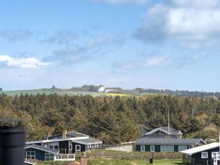 Holiday Home Abbie - 10m from the sea by Interhome - 7