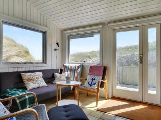 Holiday Home Abbie - 10m from the sea by Interhome - 1