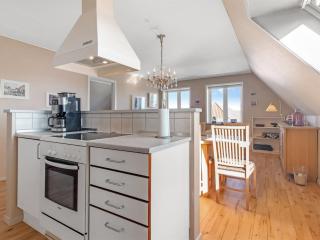 Apartment Gerrit - 450m from the sea by Interhome - 6