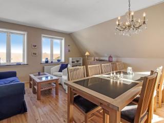 Apartment Gerrit - 450m from the sea by Interhome - 4