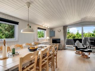 Holiday Home Tonja - 300m from the sea by Interhome - 2