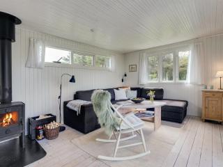 Holiday Home Marit - 150m from the sea by Interhome - 2