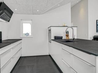 Holiday Home Fegge - 1-5km from the sea by Interhome - 4