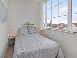 Apartment Lenaya - 75m from the sea by Interhome - 4