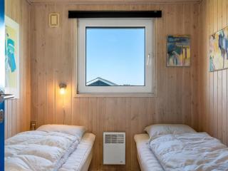 Holiday Home Ralf - 300m from the sea by Interhome - 3