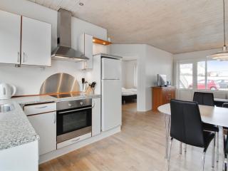 Apartment Haghni - 200m from the sea by Interhome - 2