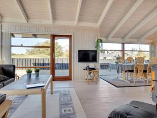 Holiday Home Riana - 375m from the sea by Interhome - 5