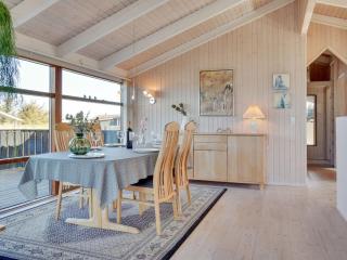 Holiday Home Riana - 375m from the sea by Interhome - 2