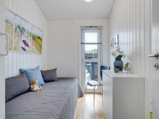 Holiday Home Arwen - 200m from the sea by Interhome - 2