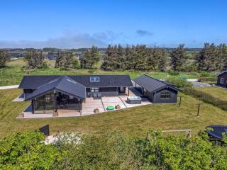Holiday Home Amitola - 700m from the sea by Interhome - 0