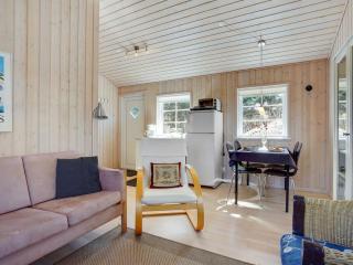 Holiday Home Amie - 800m from the sea by Interhome - 4