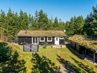 Holiday Home Eimi - 1-5km from the sea by Interhome - 0