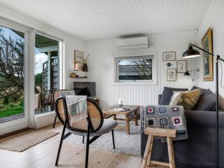 Holiday Home Ayelen - 600m from the sea by Interhome - 5
