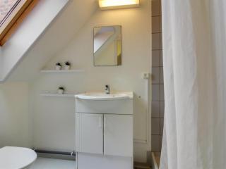 Apartment Siggut - 250m from the sea by Interhome - 7