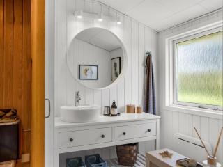 Holiday Home Tuke - 400m from the sea by Interhome - 4