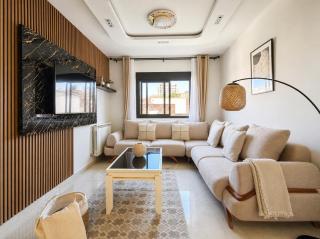 Magnifique Appartement de 3 pièces à Oran - 2