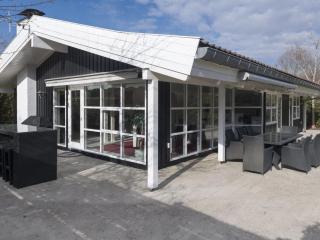 Holiday Home Cedomir - 625m from the sea by Interhome - 2