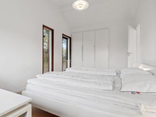 Holiday Home Erikka - 300m to the fjord by Interhome - 3