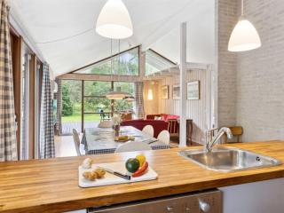 Holiday Home Wilgrib - 400m from the sea by Interhome - 3