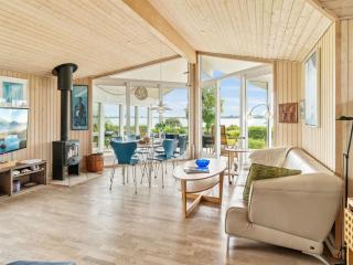 Holiday Home Brunman - 10m to the fjord by Interhome - 6