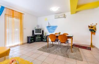 Apartment Ellis - 1