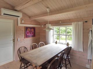 Holiday Home Lilian - 600m from the sea by Interhome - 5