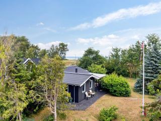 Holiday Home Margit - 10m from the sea by Interhome - 0
