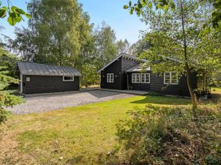 Holiday Home Amon - 670m from the sea by Interhome - Gedser - 3