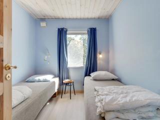 Holiday Home Maelle - 600m from the sea by Interhome - 6