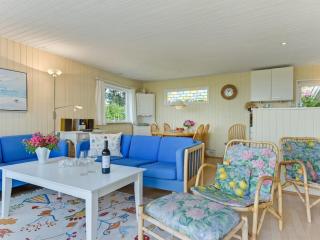 Holiday Home Eddy - 50m from the sea by Interhome - 6