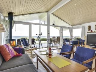 Holiday Home Elfi - 30m from the sea by Interhome - 7