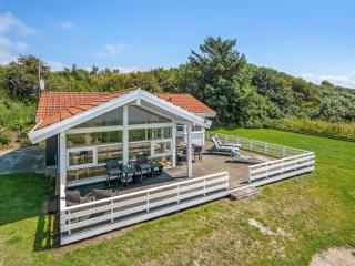 Holiday Home Arnwith - 20m from the sea by Interhome - 8