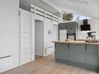 Holiday Home Arnwith - 20m from the sea by Interhome - 3