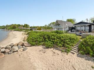 Holiday Home Käthe - 5m from the sea by Interhome - 0