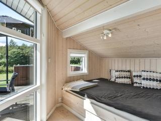 Holiday Home Rathi - 250m from the sea by Interhome - 4