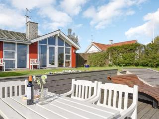 Holiday Home Keti - 5m from the sea by Interhome - 8
