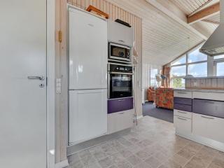 Holiday Home Keti - 5m from the sea by Interhome - 1
