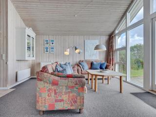 Holiday Home Keti - 5m from the sea by Interhome - 6