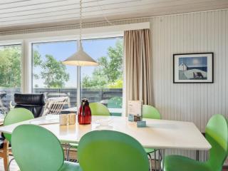 Holiday Home Bridgette - 100m from the sea by Interhome - 2