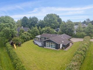 Holiday Home Peder - 950m from the sea by Interhome - 9
