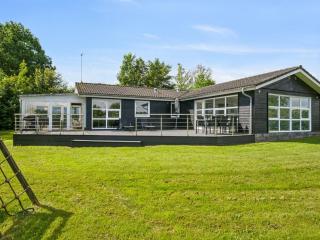 Holiday Home Peder - 950m from the sea by Interhome - 3
