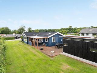 Holiday Home Roar - 500m from the sea by Interhome - 5