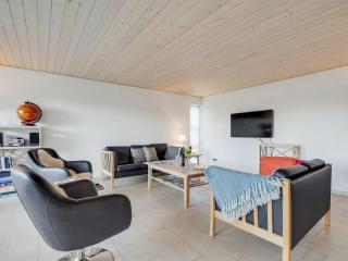 Holiday Home Fengur - 330m from the sea by Interhome - 6